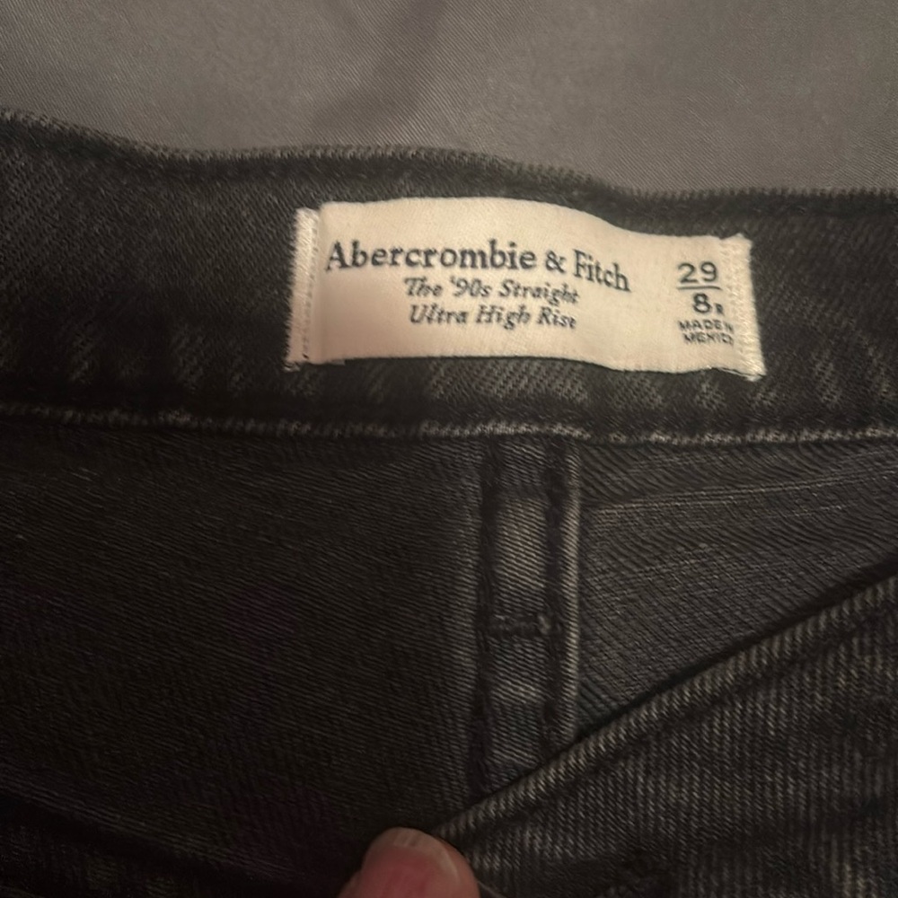Abercrombie and fitch jeans size 8